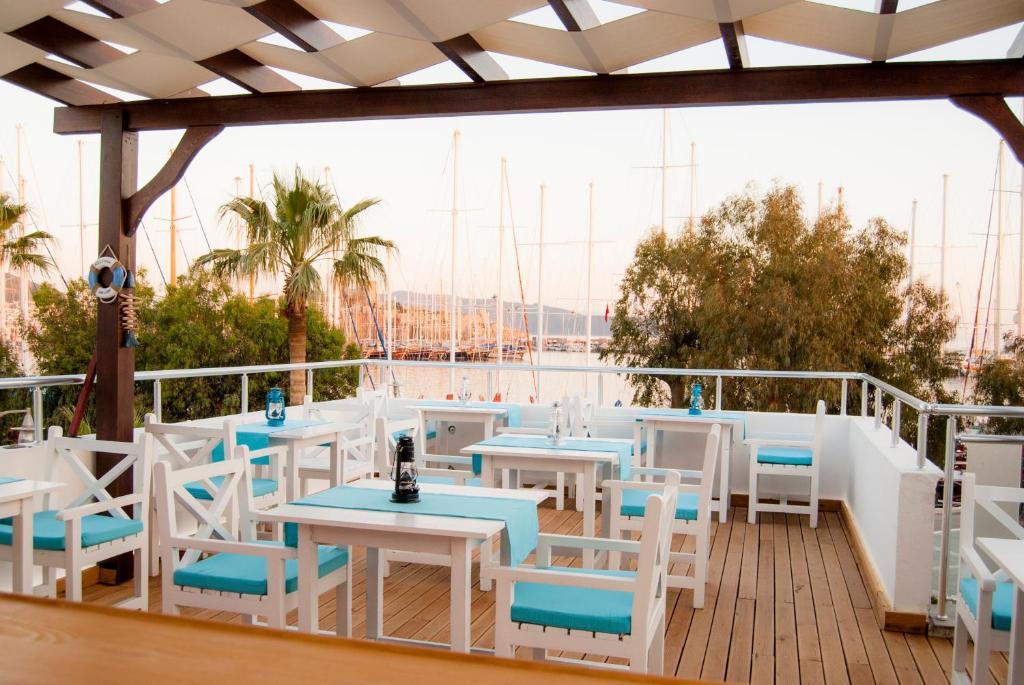 Akkan Hotel Marina (Adults Only) Bodrum Exterior photo